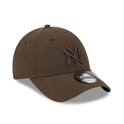 CAPPELLO 9FORTY NEW YORK YANKEES OUTLINE BROWN NEW ERA UOMO