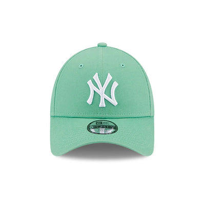 CAPPELLO NEW YORK YANKEES LEAGUE ESSENTIAL YOUTH GREEN 9FORTY ADJUSTABLE CAP NEW ERA BAMBINO