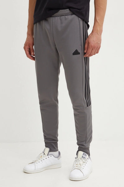 JI6381 - Pantaloni - Adidas