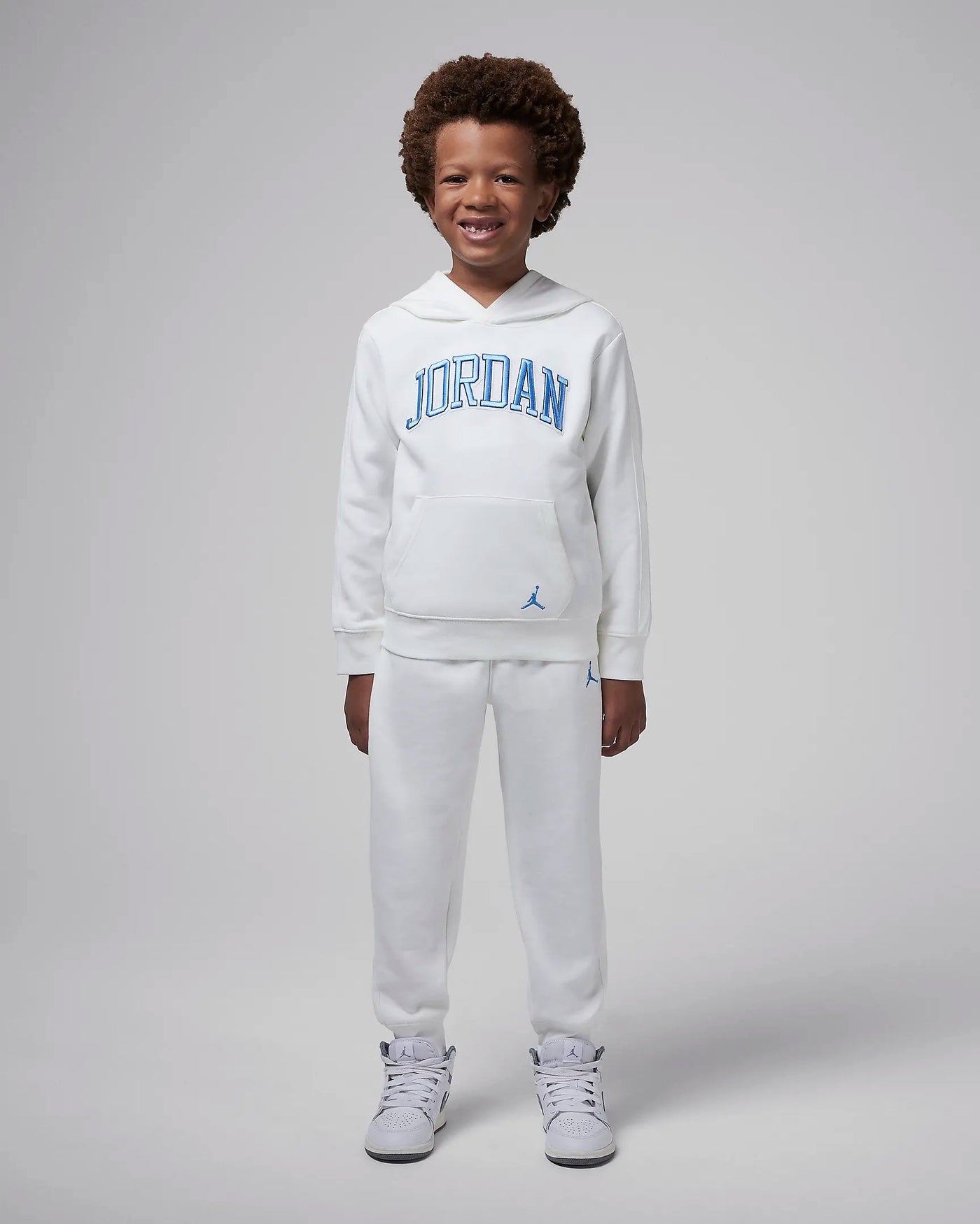 85D546-782 - Tute - Jordan