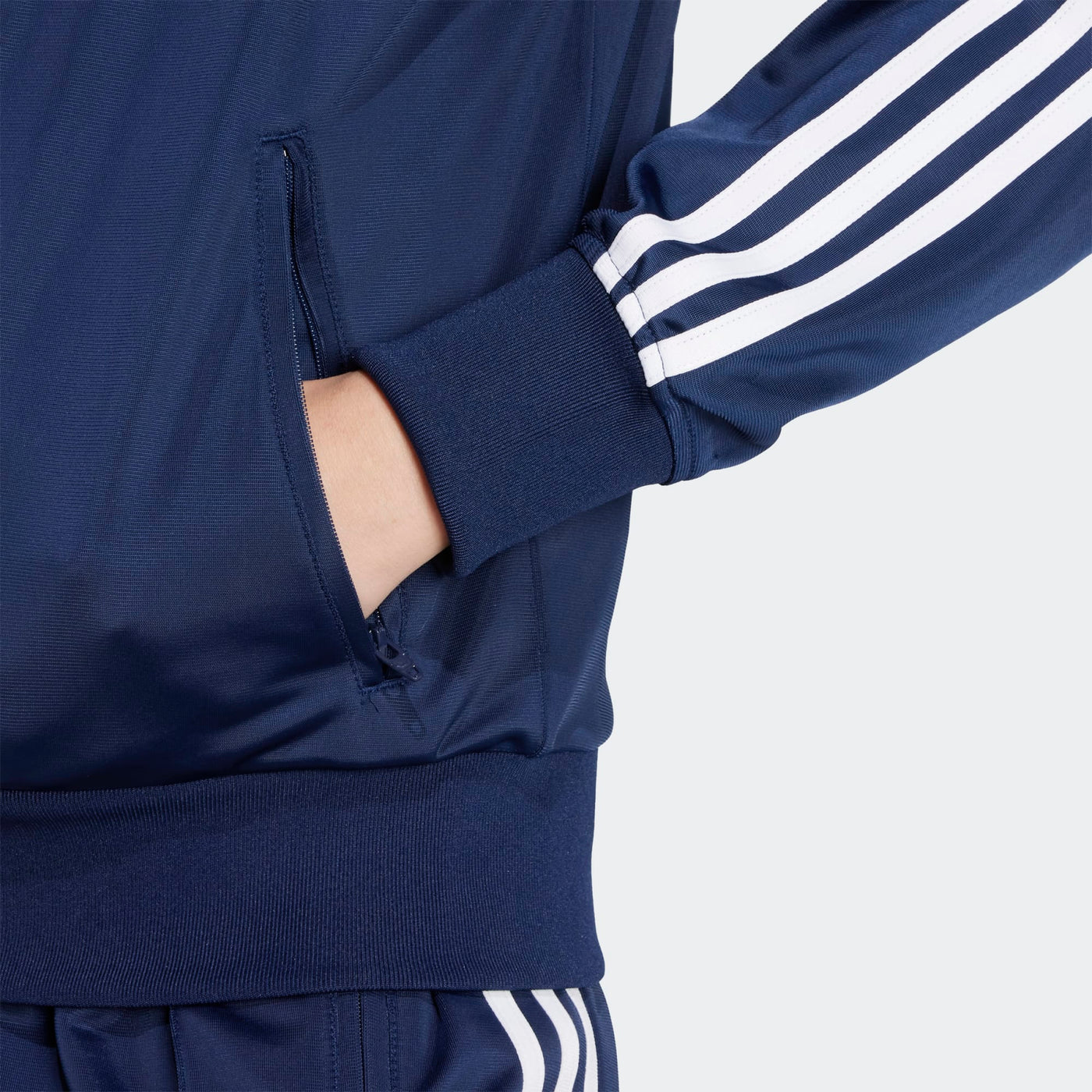 KD2523 - Giacche - Adidas