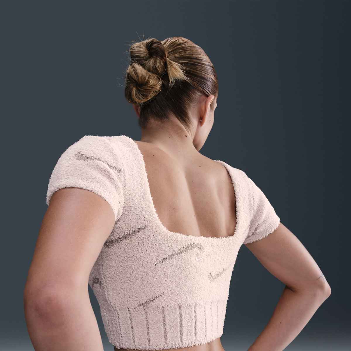 HV2770-667 - Top - Nike