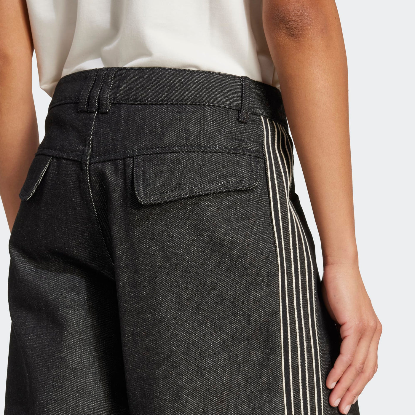 JV7773 - Pantaloni - Adidas