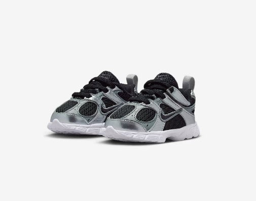 HQ6413-001 - Scarpe - Nike