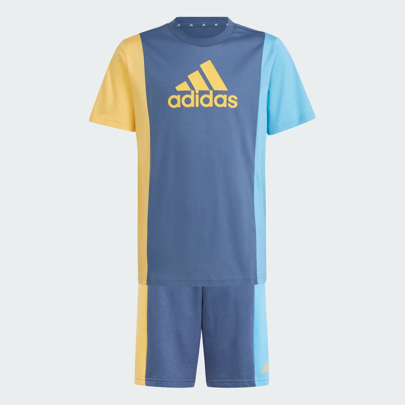 IS2552 - Completi - Adidas