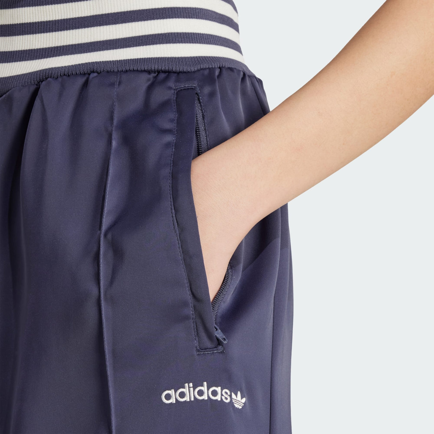 JC7758 - Pantaloni - Adidas