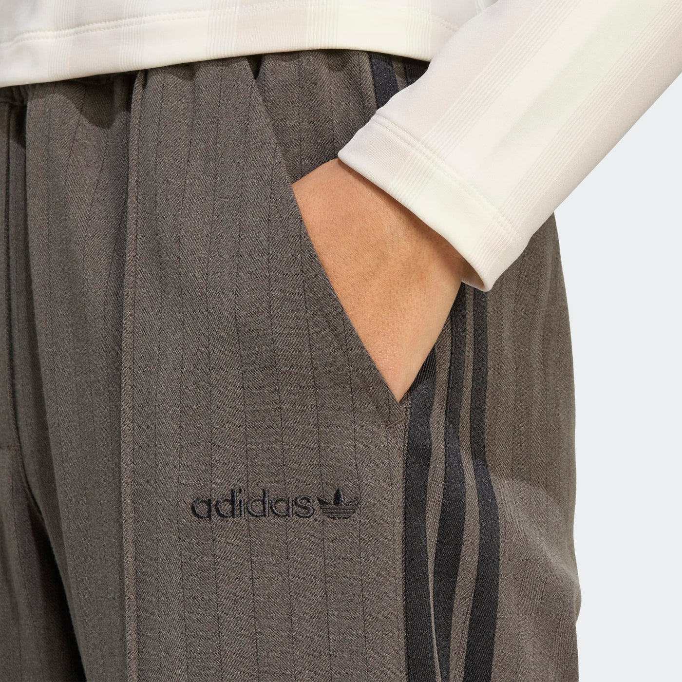 JY3521 - Pantaloni - Adidas