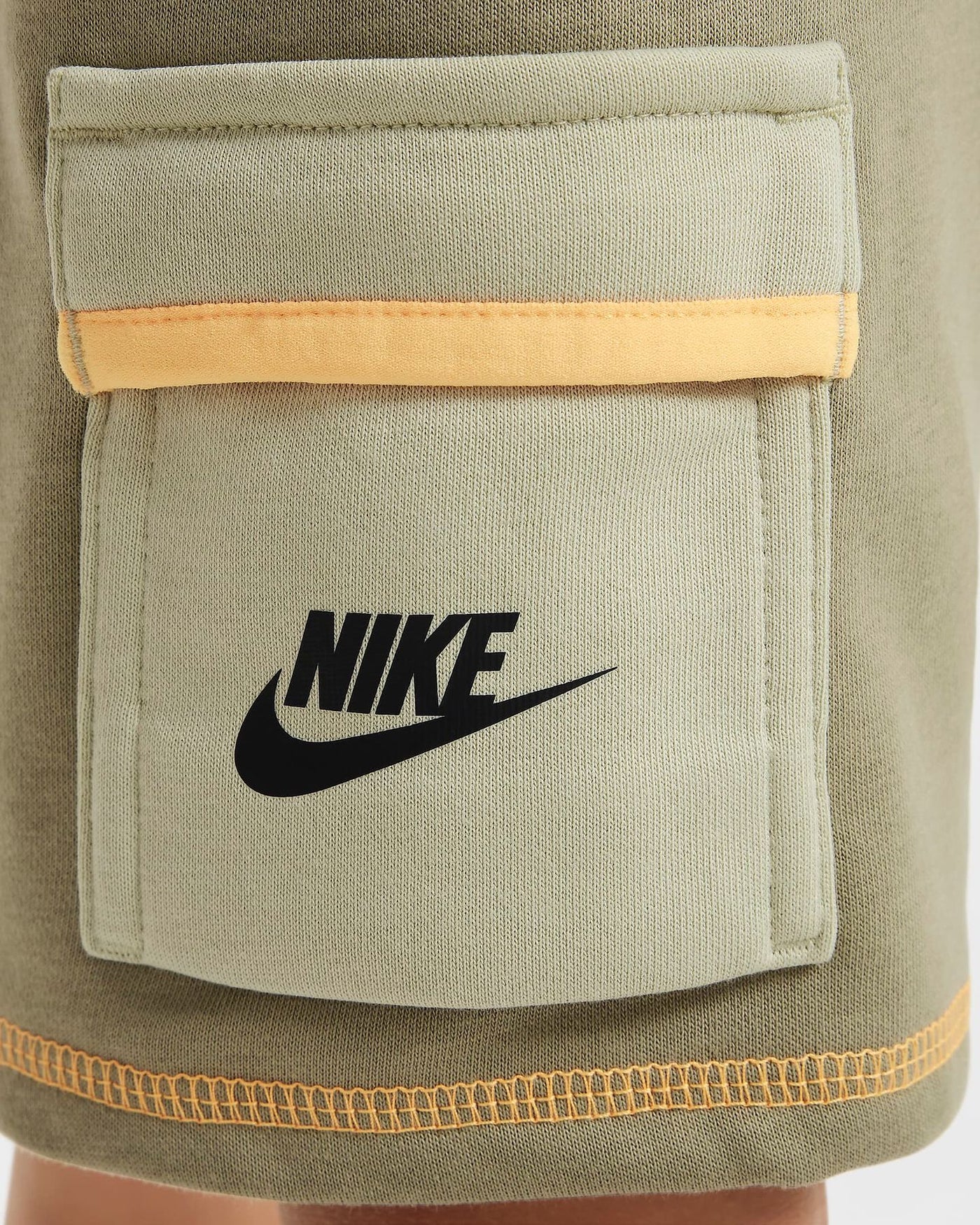 86M034-EDR - Completi - Nike