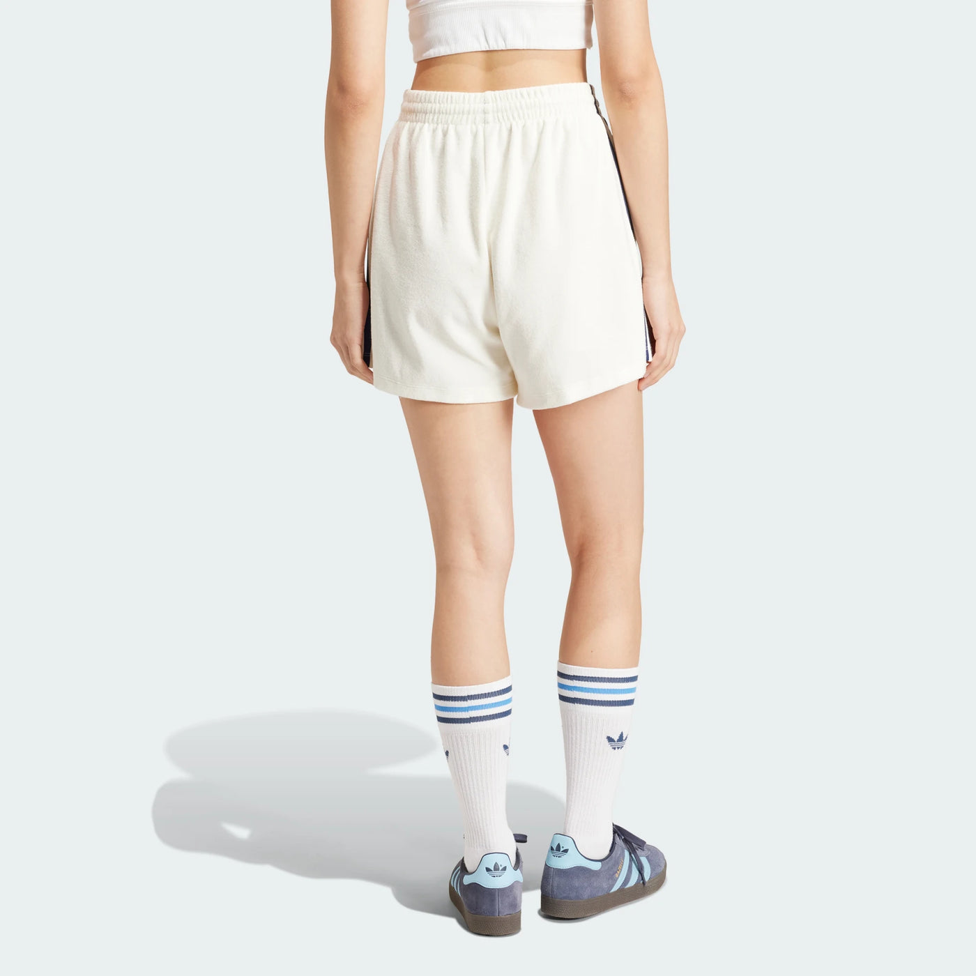 IT9841 - Shorts - Adidas