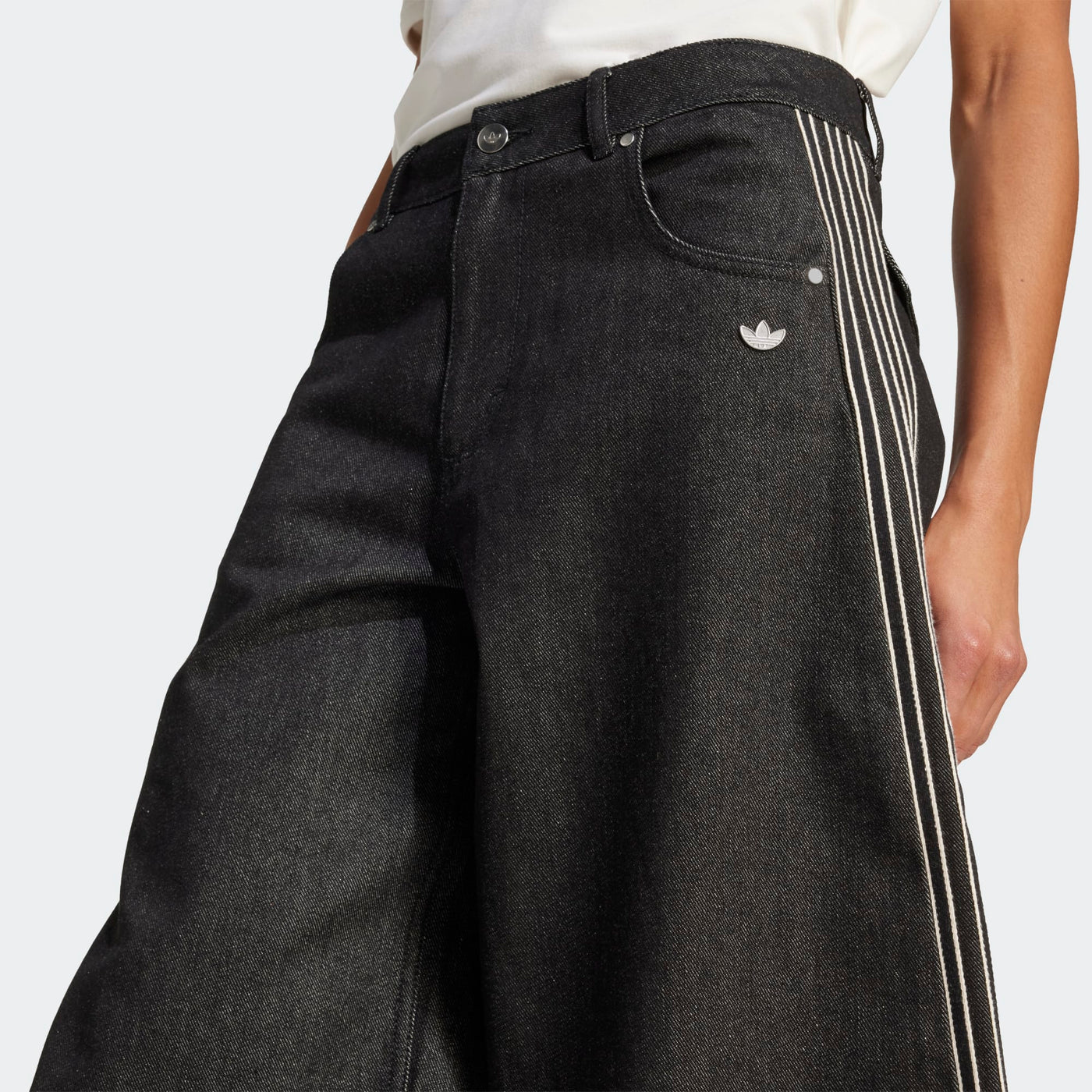 JV7773 - Pantaloni - Adidas