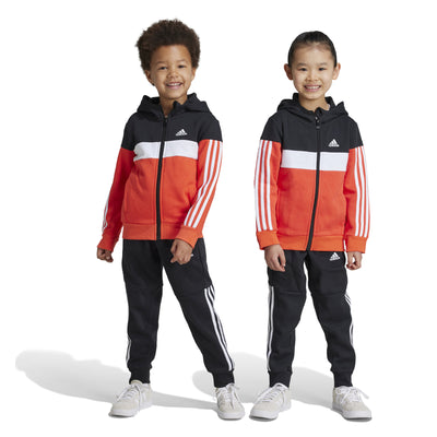 IV7437 - Tute - Adidas