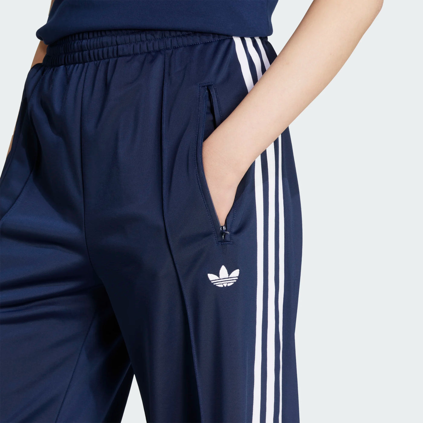 KD2529 - Pantaloni - Adidas