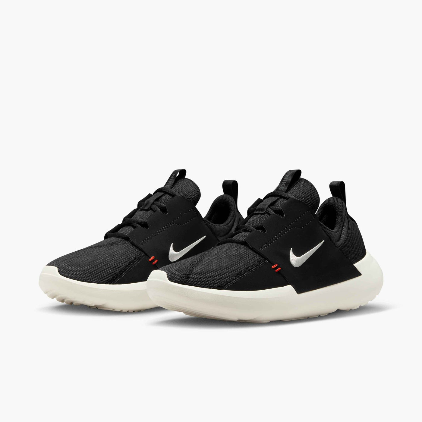 DV8405-001 - Scarpe - Nike