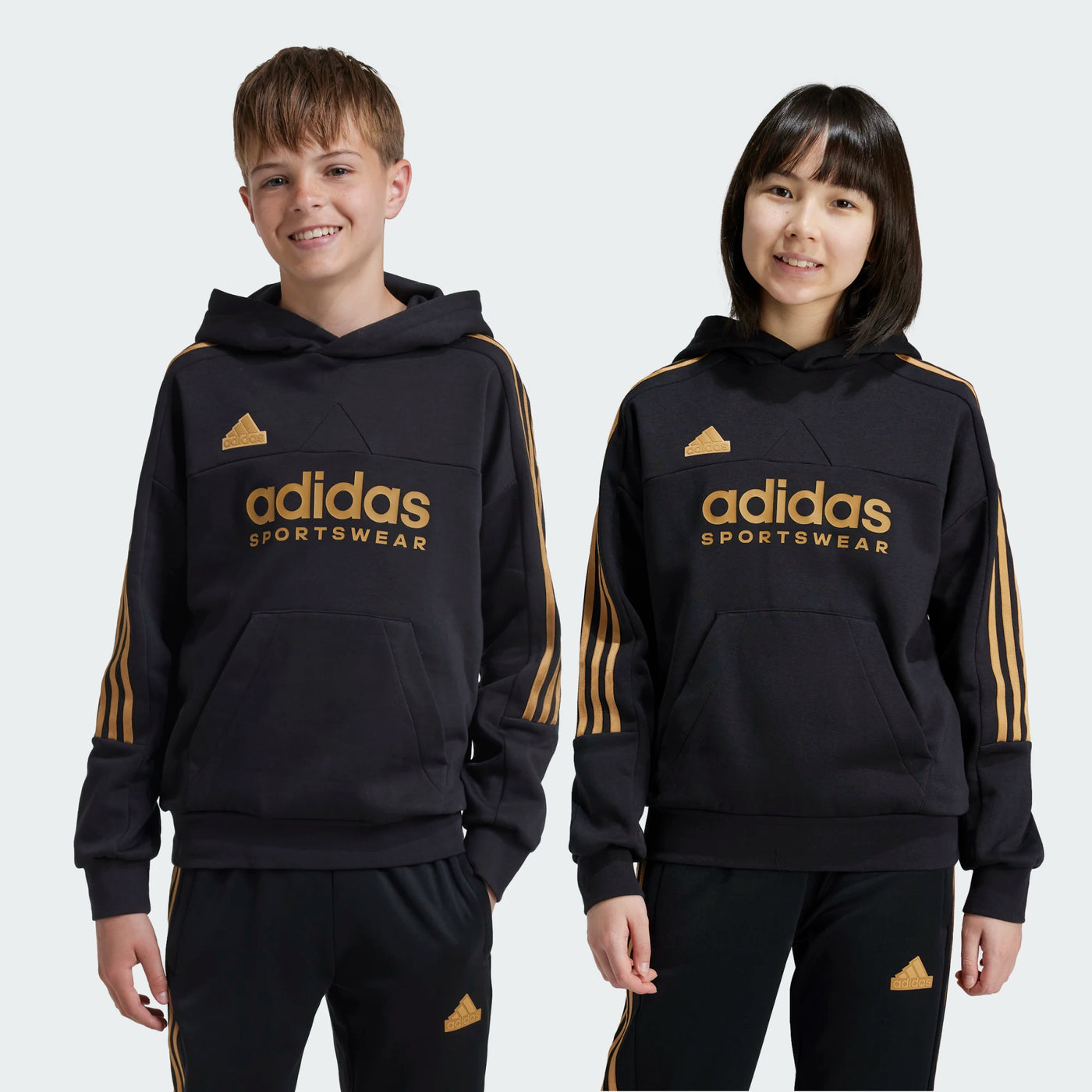 IY6379 - Felpe - Adidas