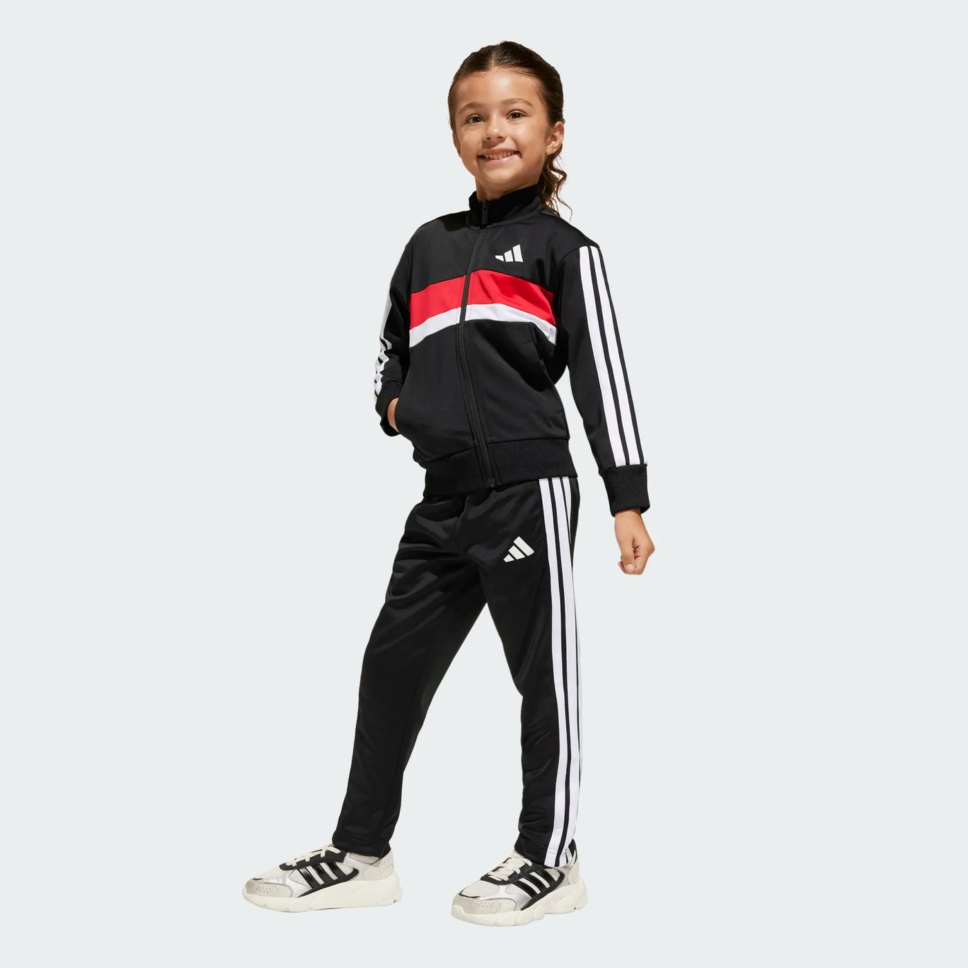 JC7513 - Tute - Adidas