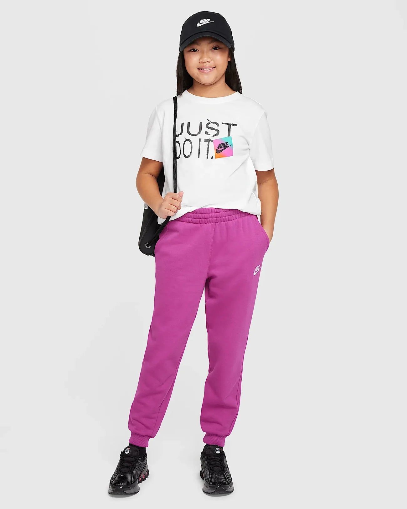 HM5852-100 - T-Shirt - Nike