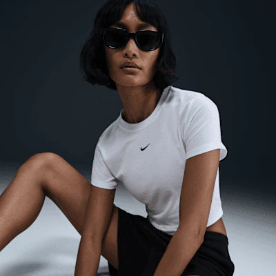 HF9538-101 - T-Shirt - Nike