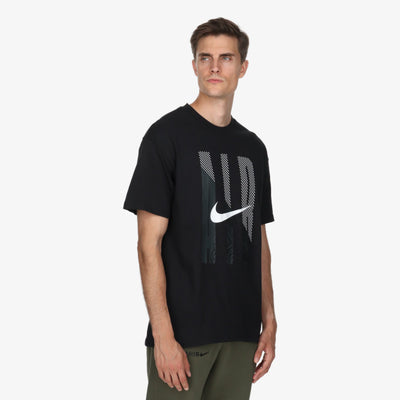 HV0135-010 - T-Shirt - Nike