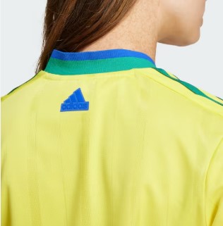 IZ2082 - T-Shirt - Adidas