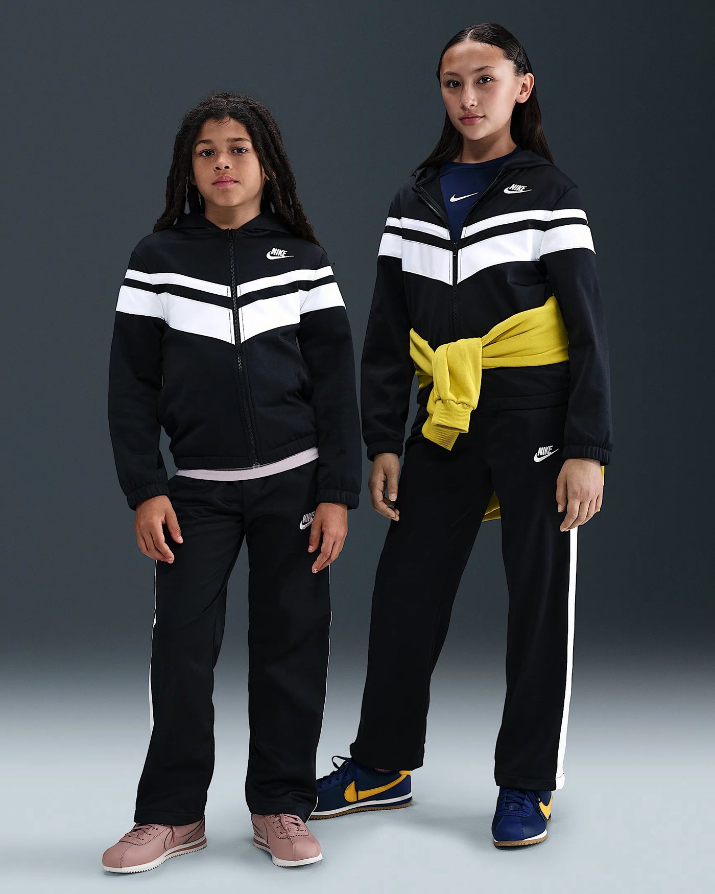 HQ9316-010 - Tute - Nike