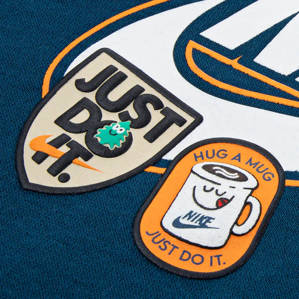 66N497-U48 - Completi - Nike