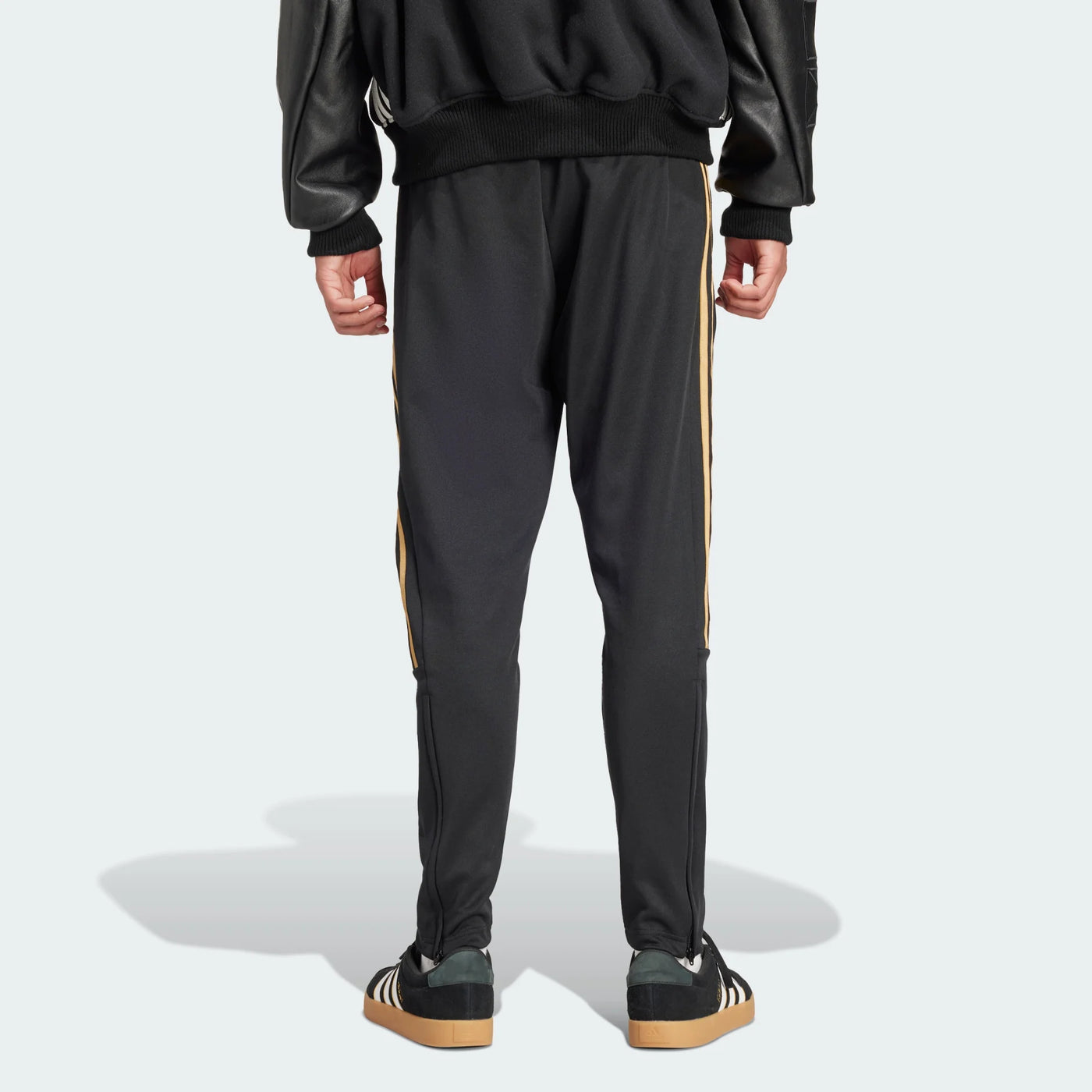 IW8865 - Pantaloni - Adidas