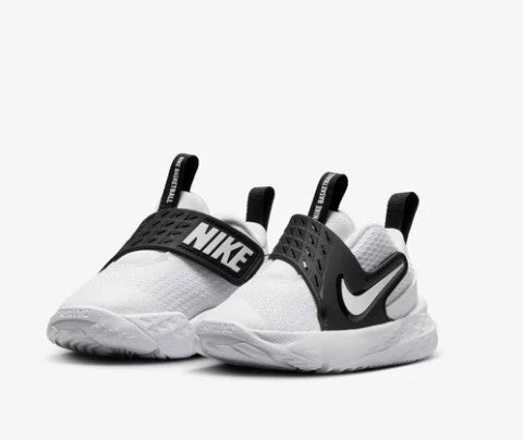 HF6281-101 - Scarpe - Nike