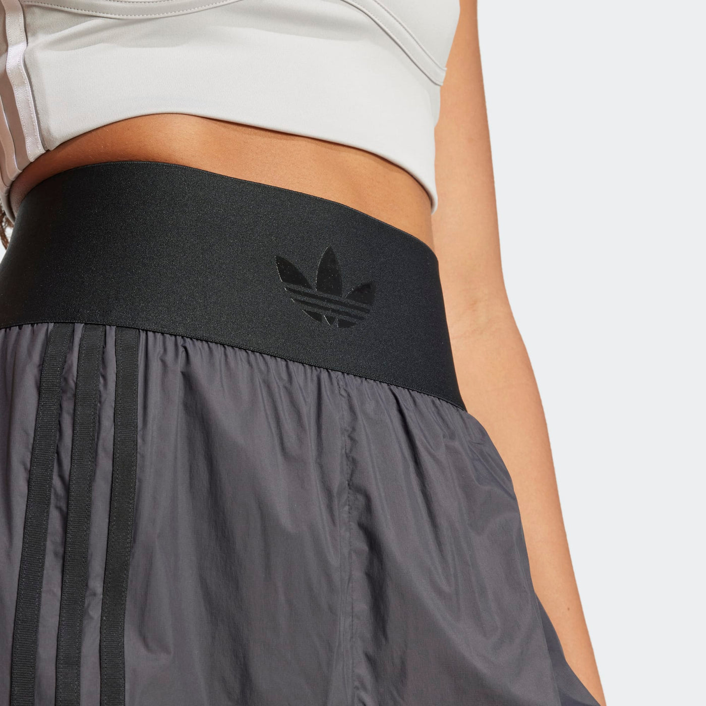 JJ0920 - Pantaloni - Adidas