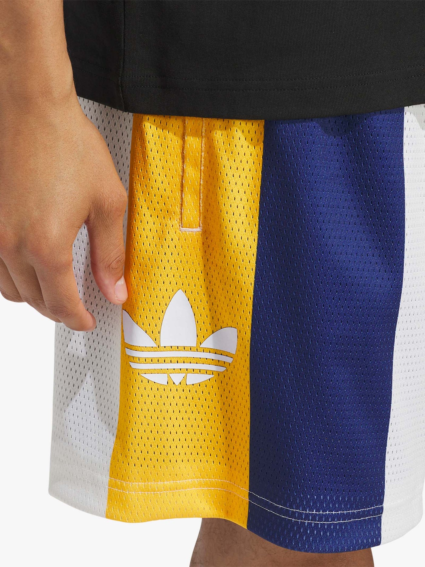 JP5187 - Shorts - Adidas
