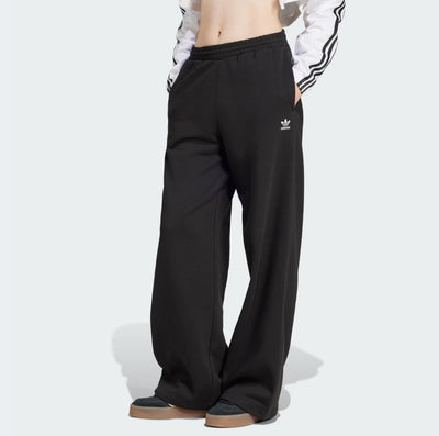 JN3030 - Pantaloni - Adidas