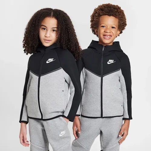 86M880-G0E - Tute - Nike