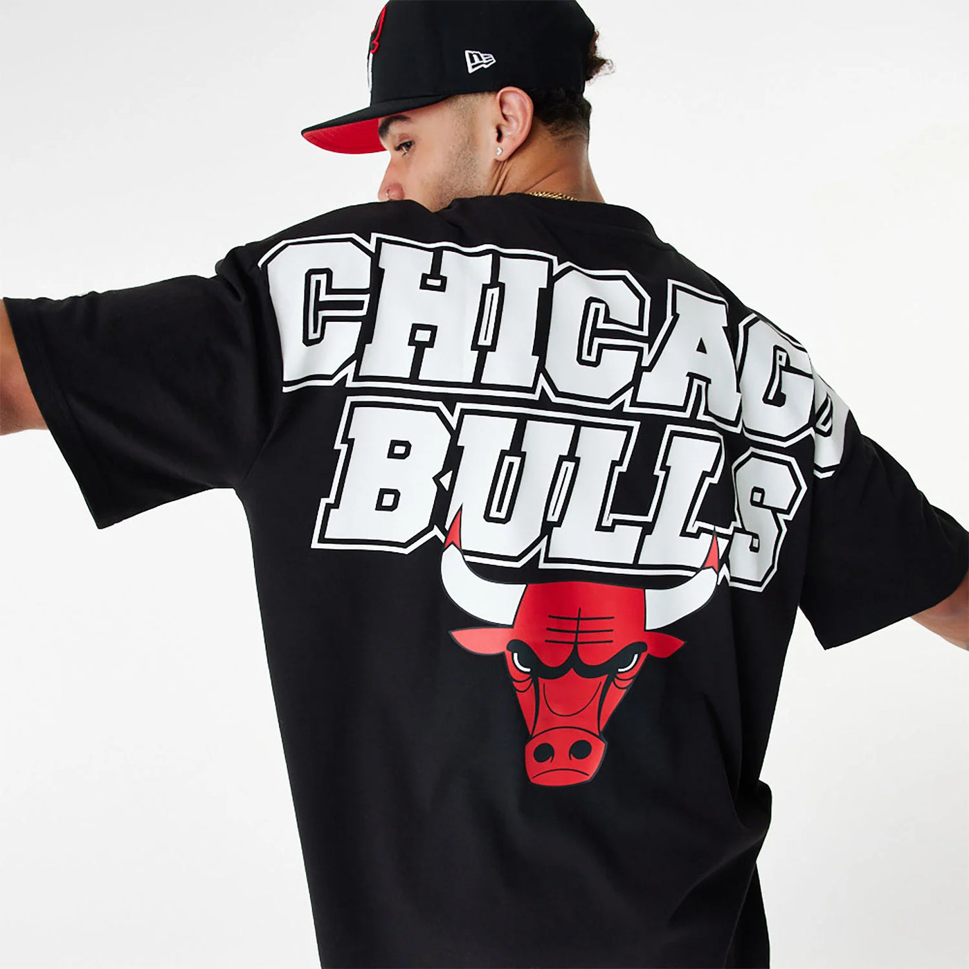 T-SHIRT CHICAGO BULLS NBA GRAPHIC NERA NEW ERA UOMO