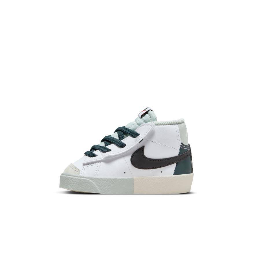 SNEAKERS NIKE BLAZER MID '77 SE BAMBINO