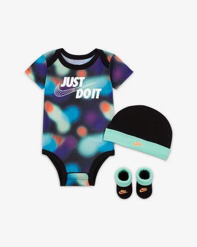 NN0877-023 - Set Neonato - Nike